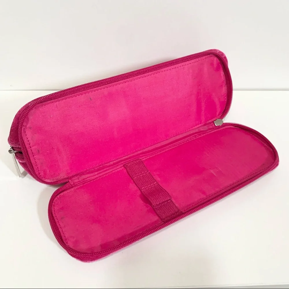 Clinique magenta velvet