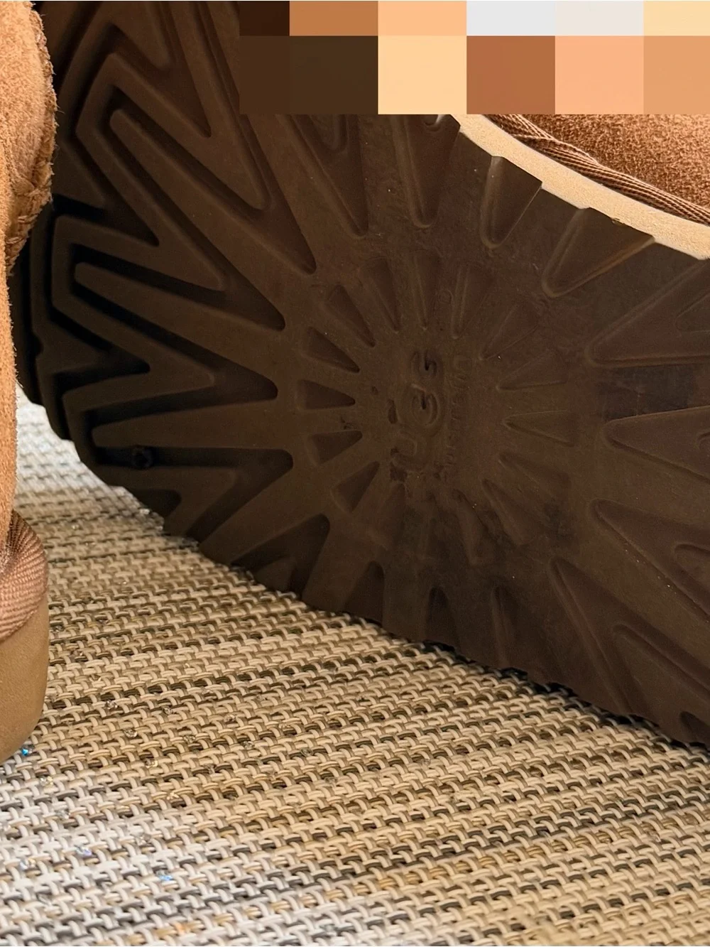 UGG classic short