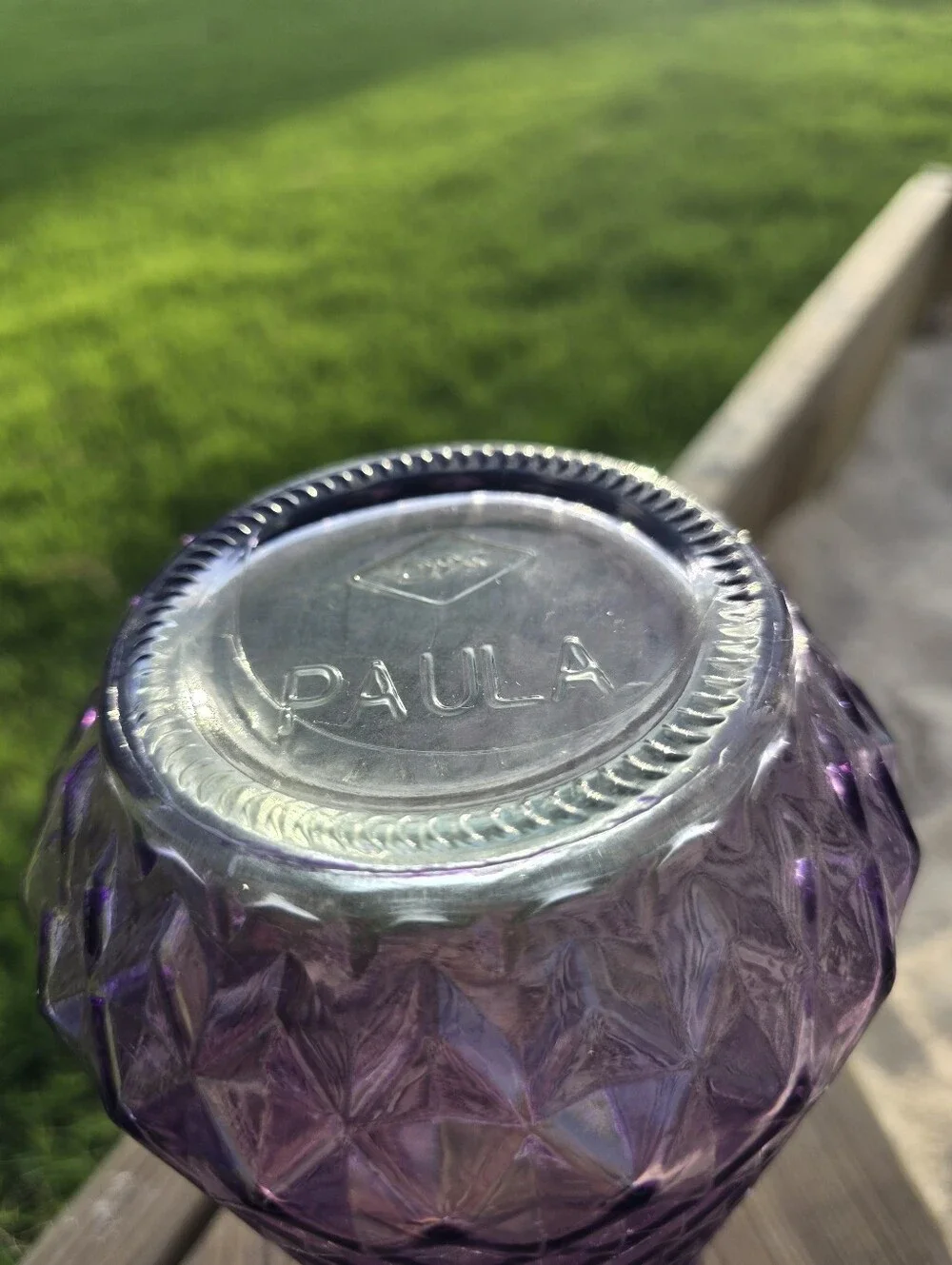 Vintage Lavender Diamod Pineapple Dps Paula Vase 9 In