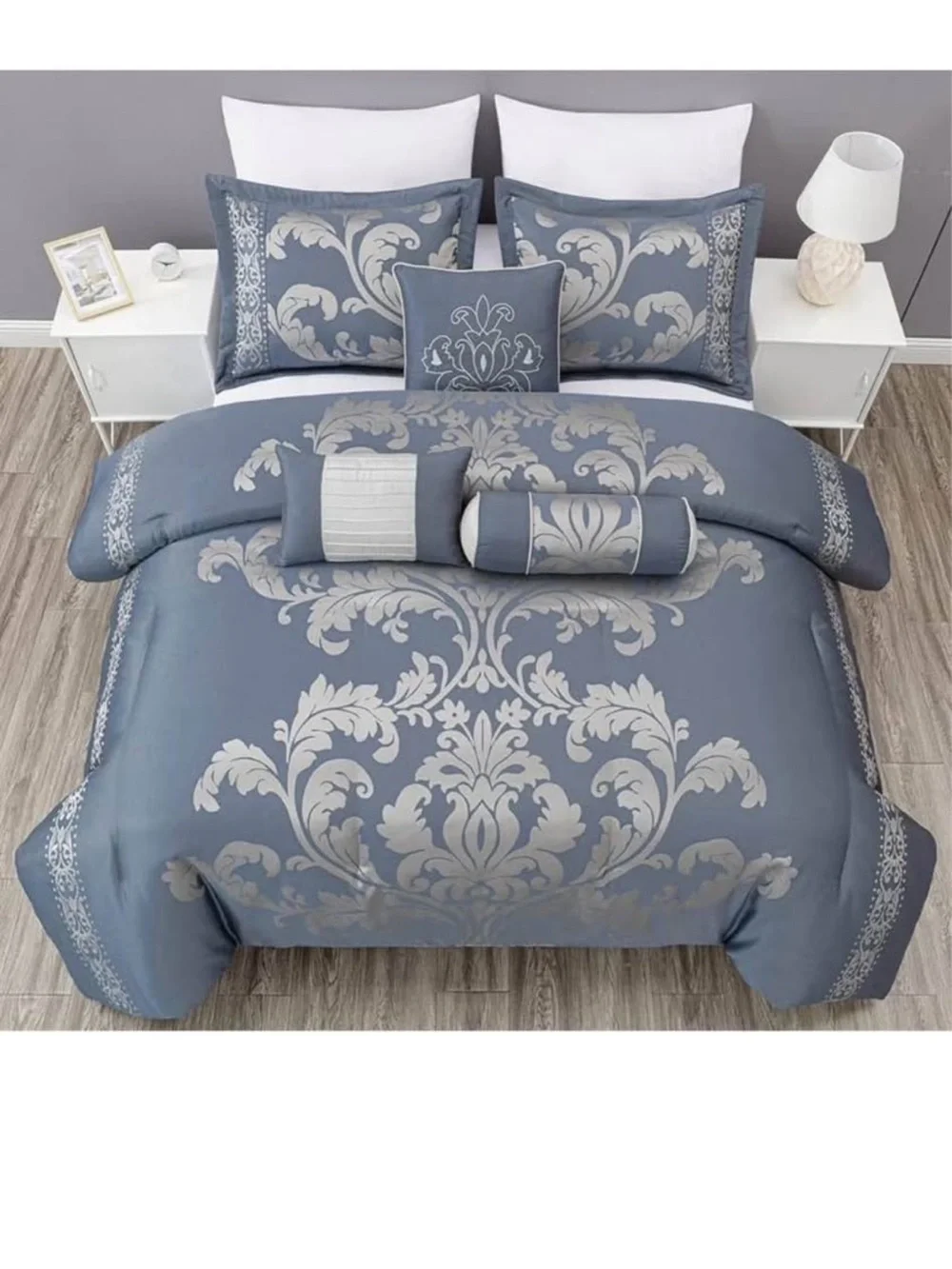 Chezmoi Collection Oversized Bedspread 118x106, Jacquard Matelasse Floral Damask