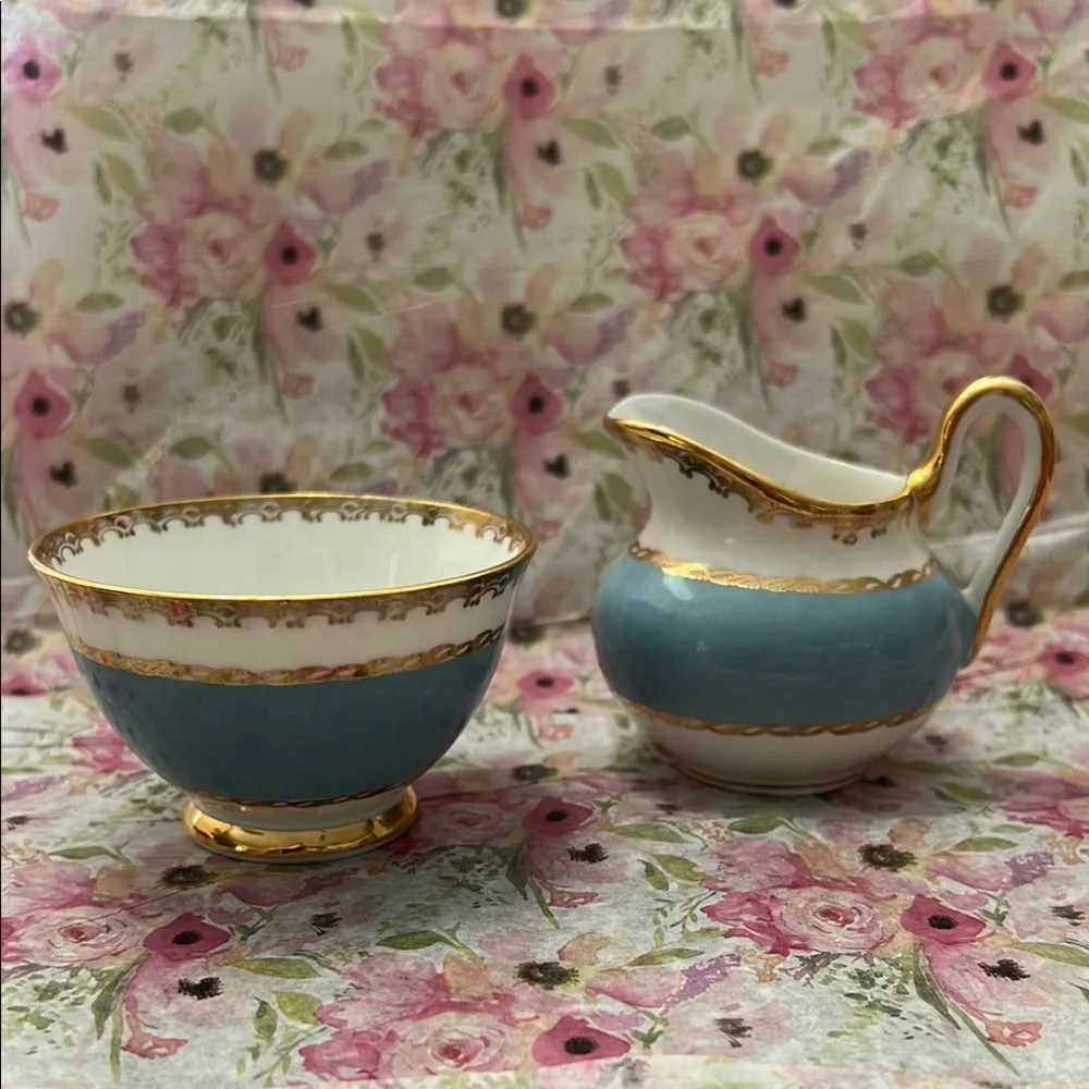 Southerland Creamer & Sugar Set
