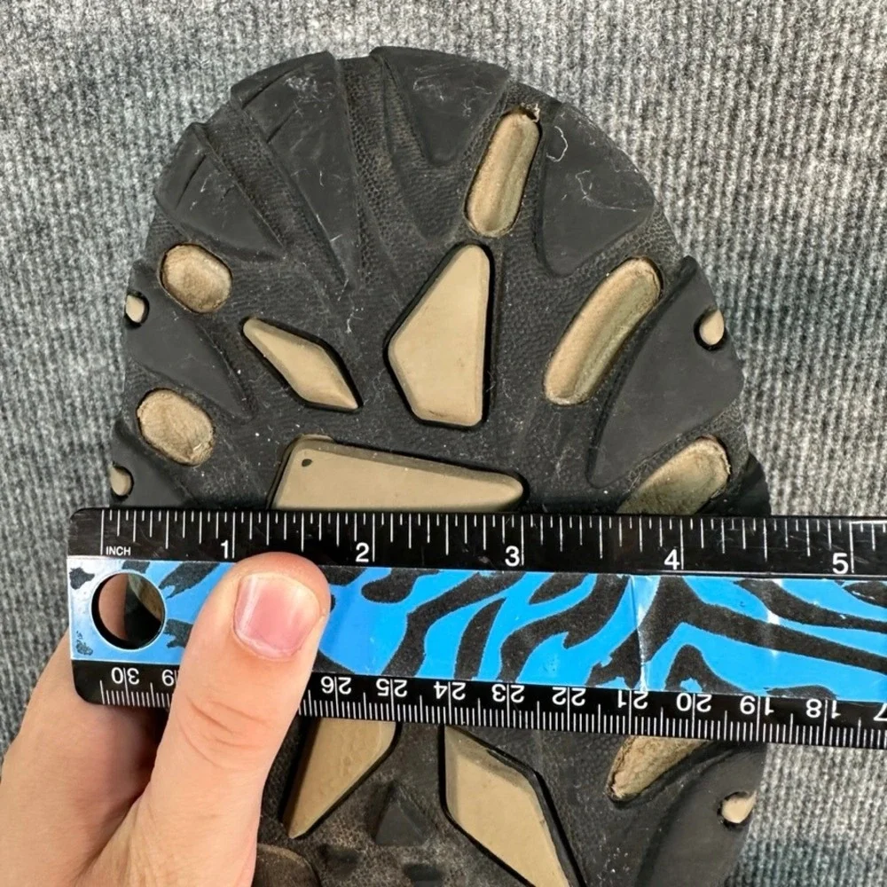 Keen mid lugs