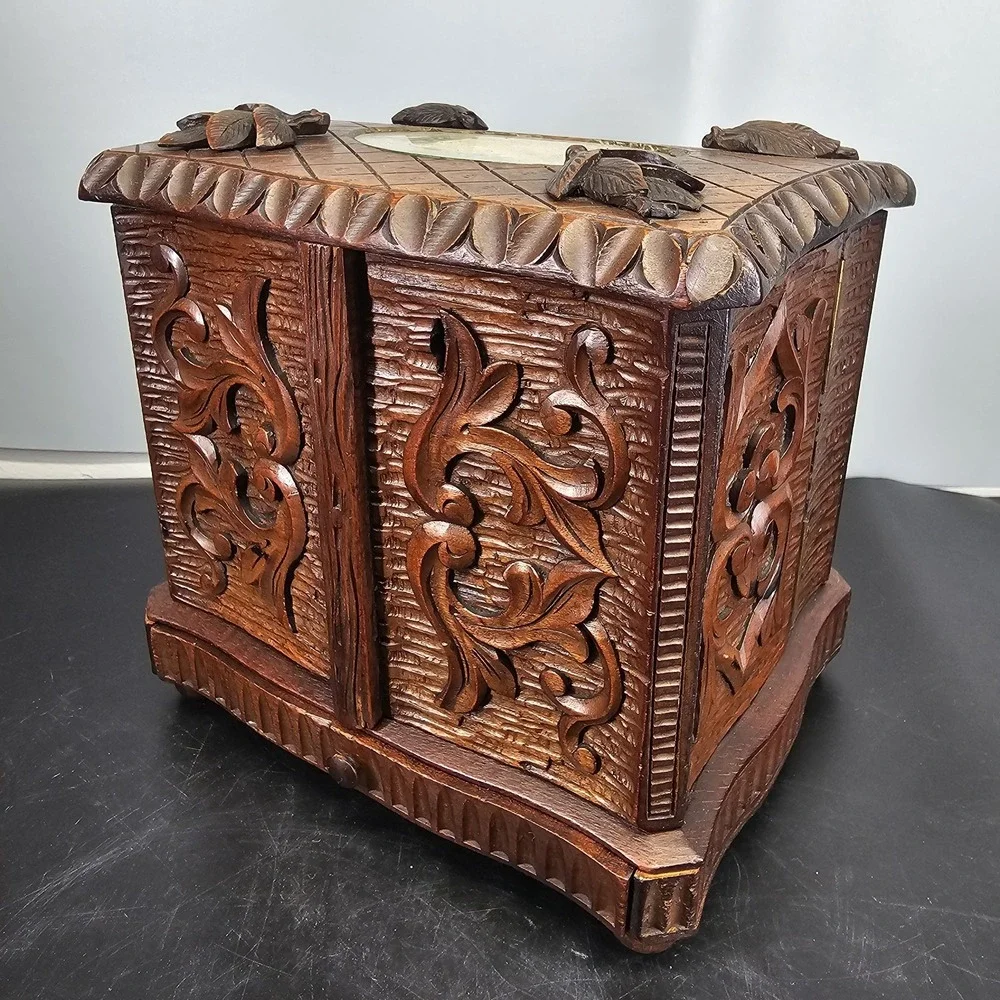 N/A this antique