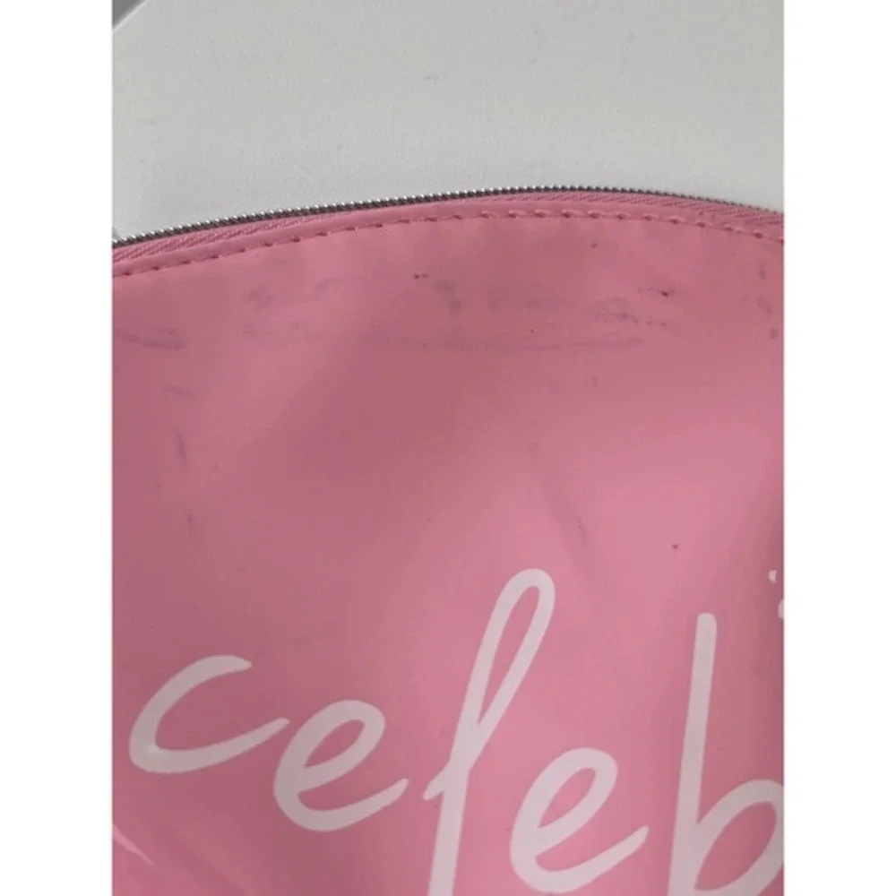 It Cosmetics Celebrate Your Beauty Pink Patent Leather Makeup Bag Dome Pouch