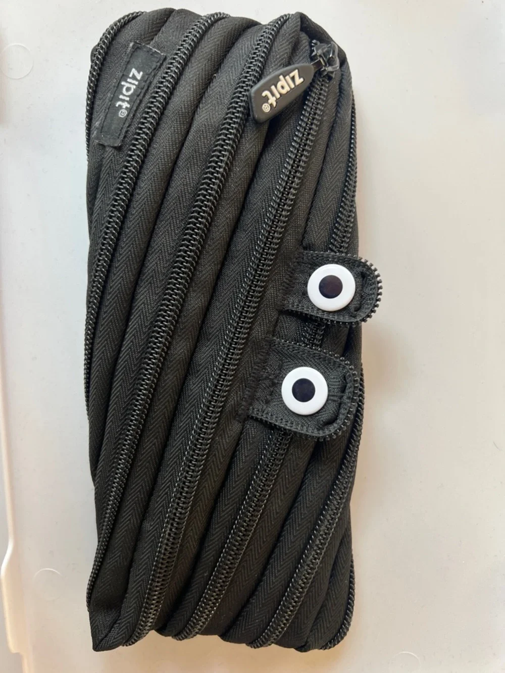 Zipit black cosmetic
