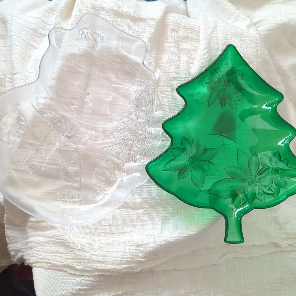 Williams Sonoma add festive