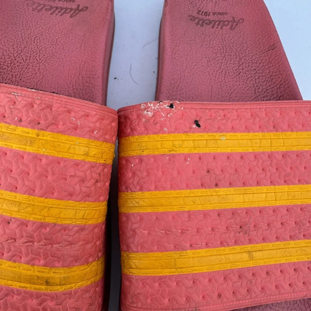 Size 12 - MEN Adidas ADILETTE Slides Sandals GY1319‎
