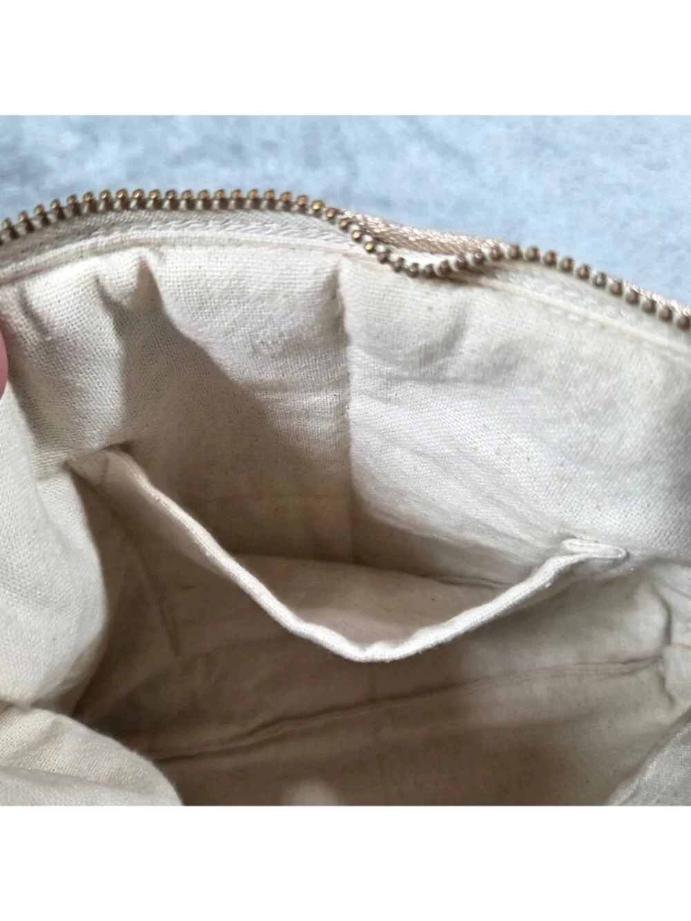 Printfresh pouch clutch
