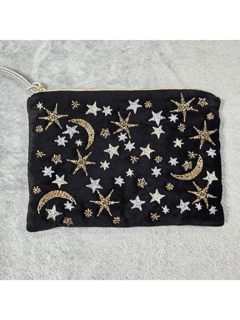Printfresh pouch clutch