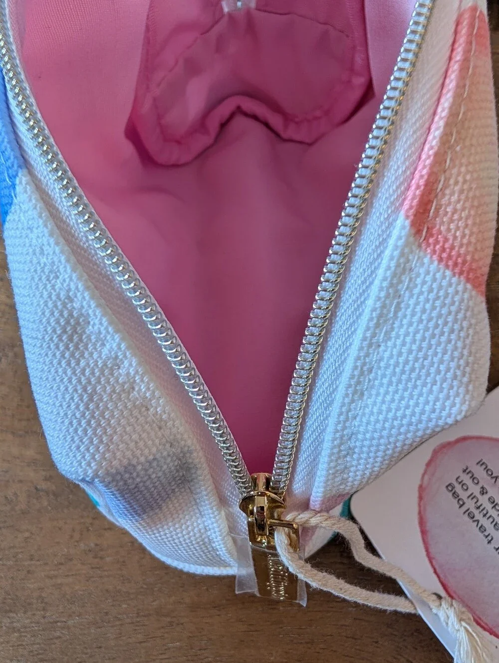 Mad Hippie compact pastel