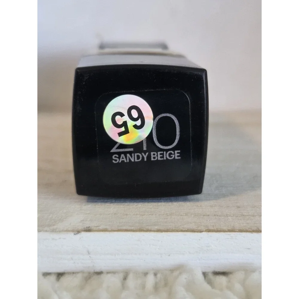 Maybelline smooth dewy