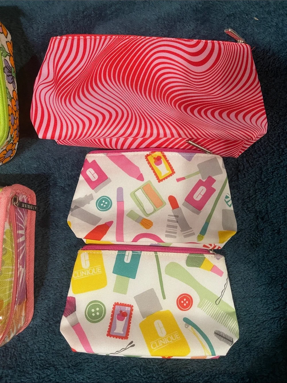 Clinique each pouch
