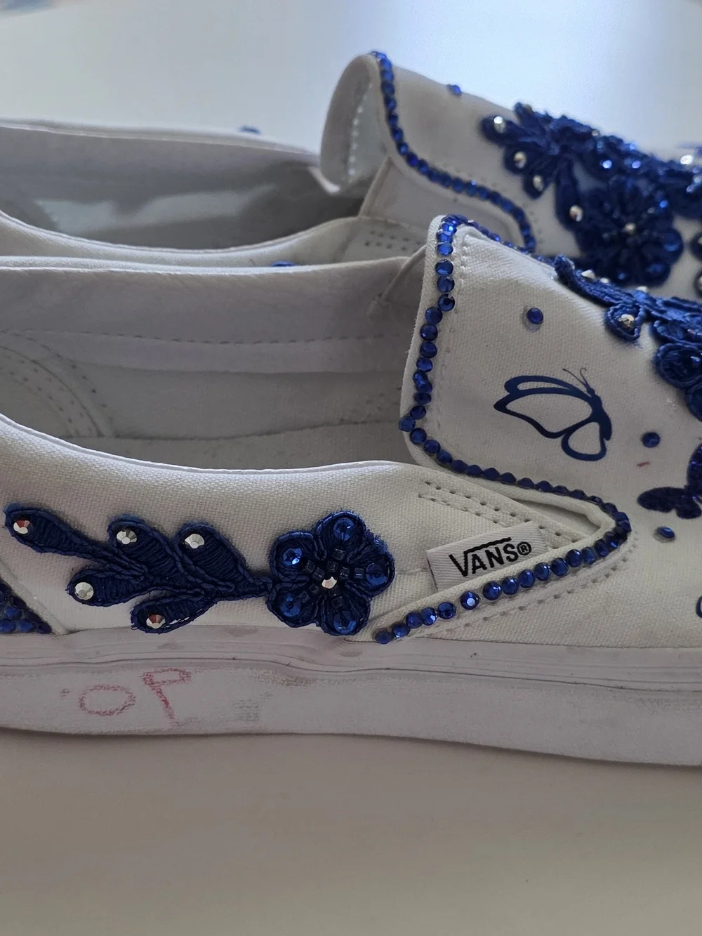 Vans white slip