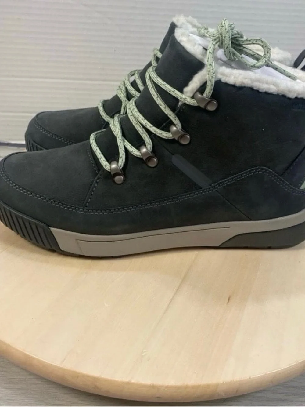 The North Face #758 waterproof new