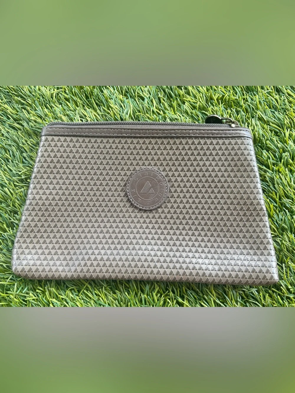Liz Claiborne vintage  Brown Textured Woman’s  cosmetic Pouch