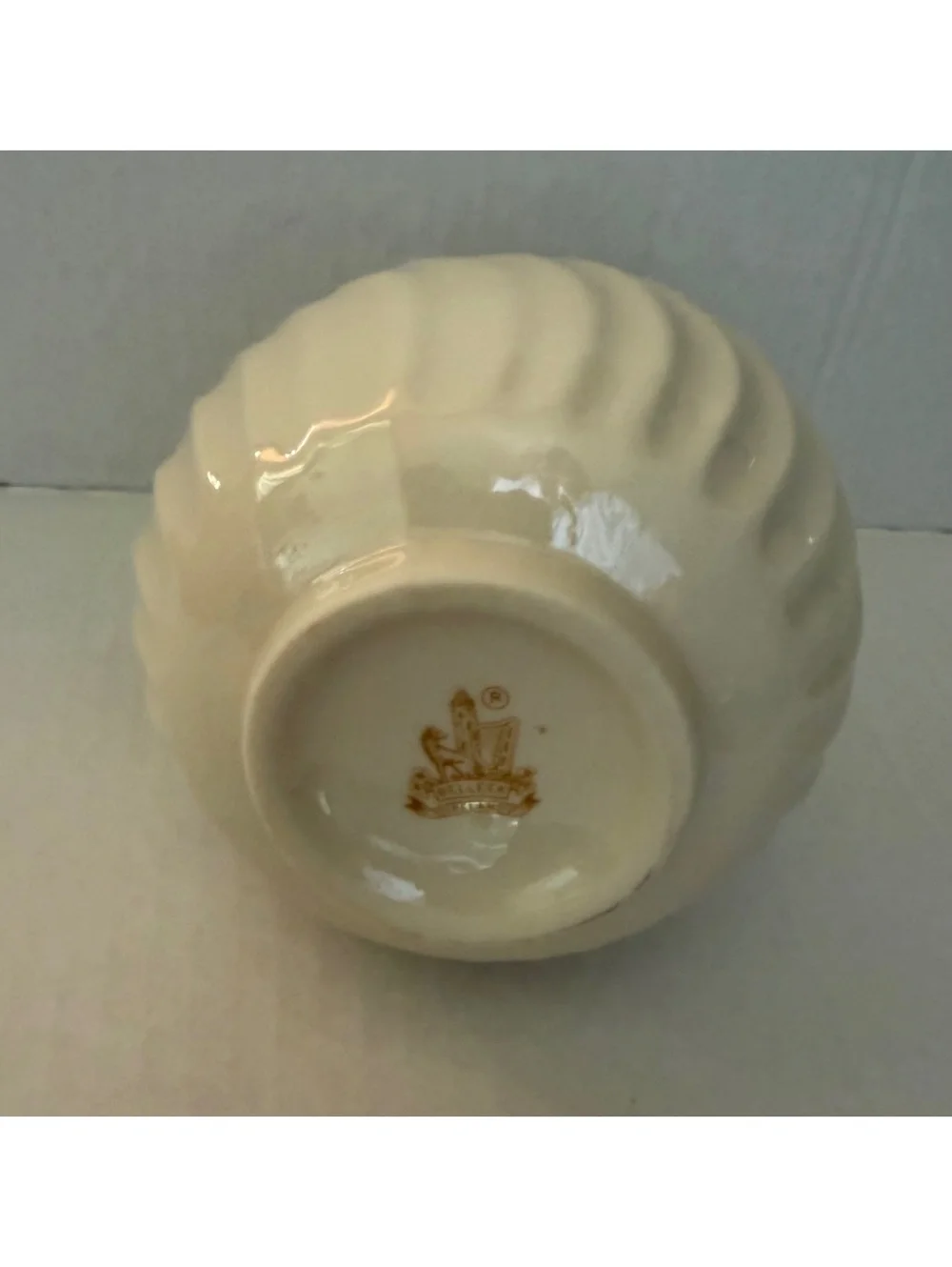 Belleek ireland swirl