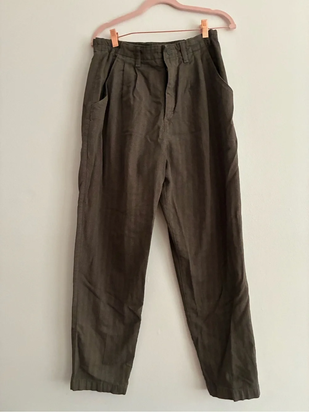 Lee Men's Olive Brown Pleated Front Chinos