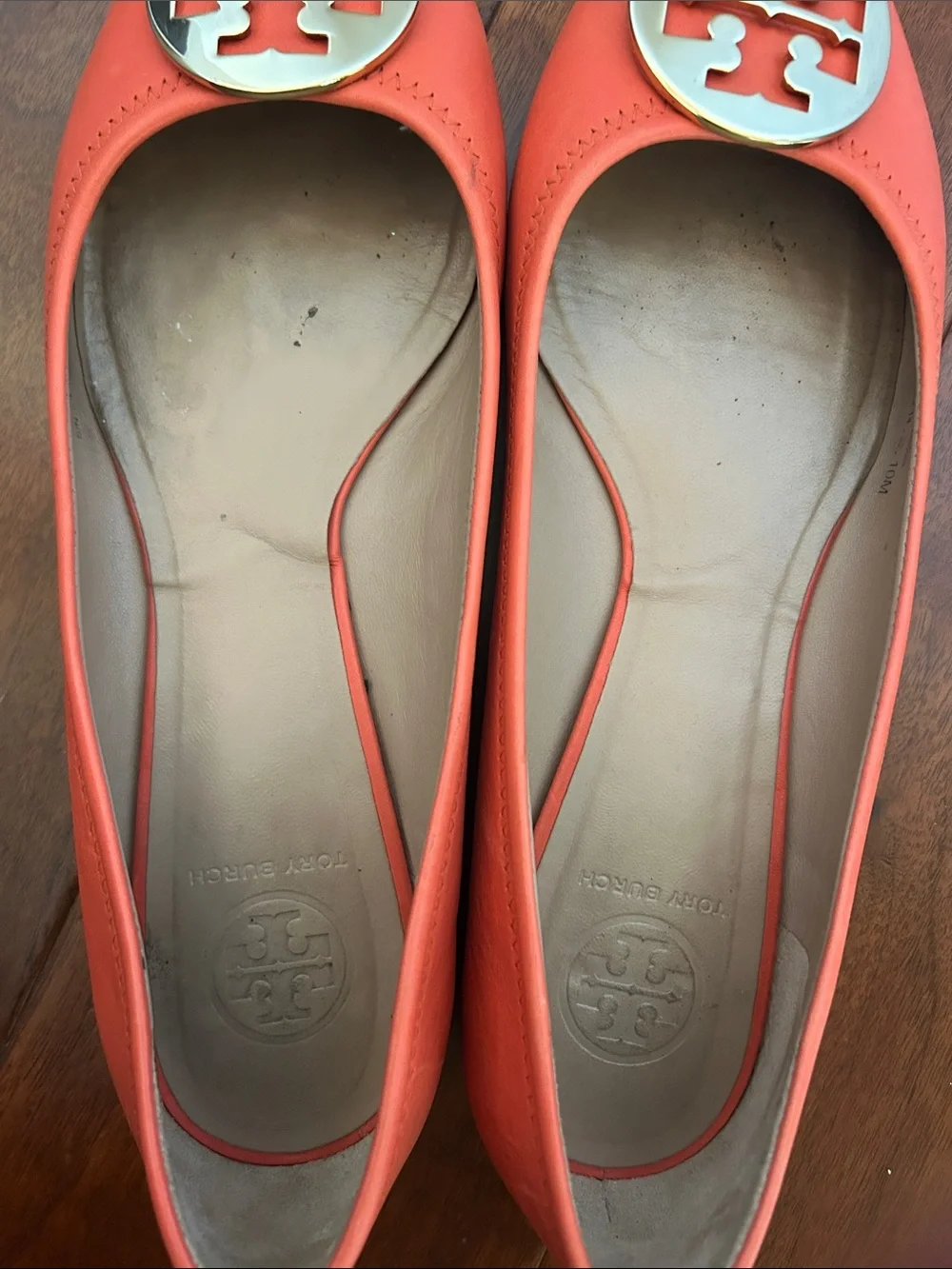 Tory Burch Coral Leather Logo Round-Toe Flats