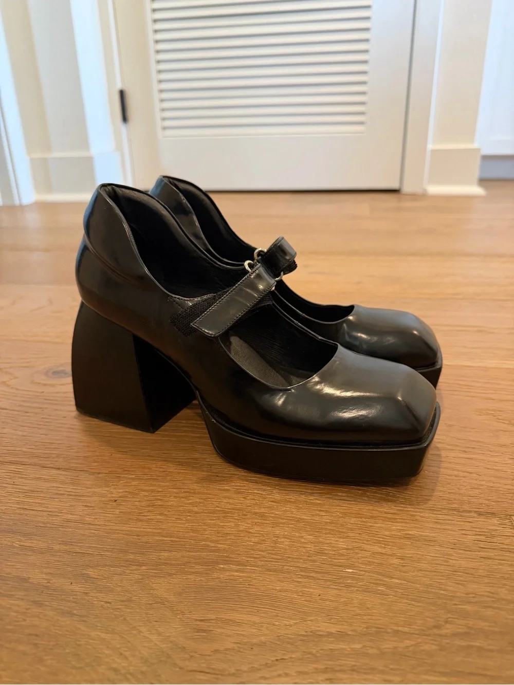 Jeffrey Campbell Reine Platform Mary Jane Pump Black Chunky Heel size 10