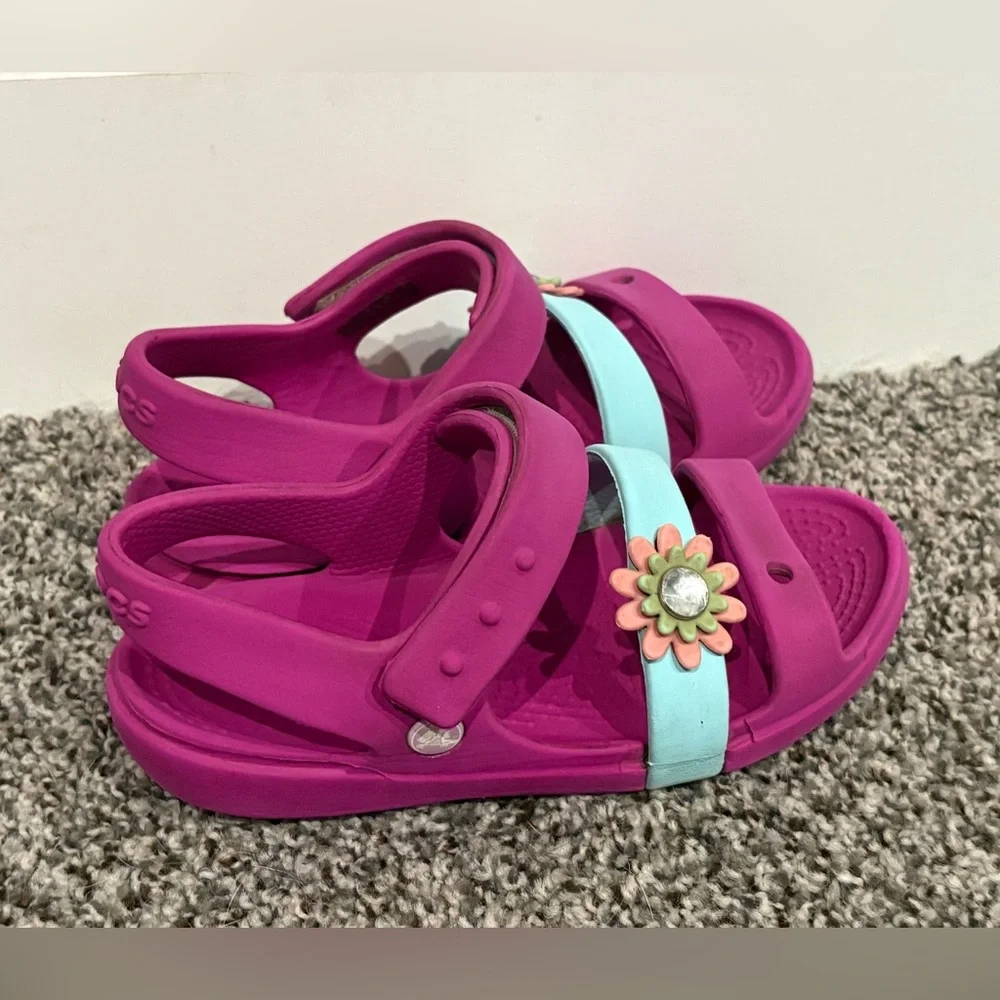 CROCS comfortable kids