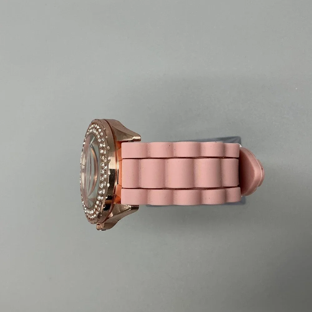 Womens Watch 39mm Pink Chevron Dial Crystal Bezel Pink Silicone Quartz W770