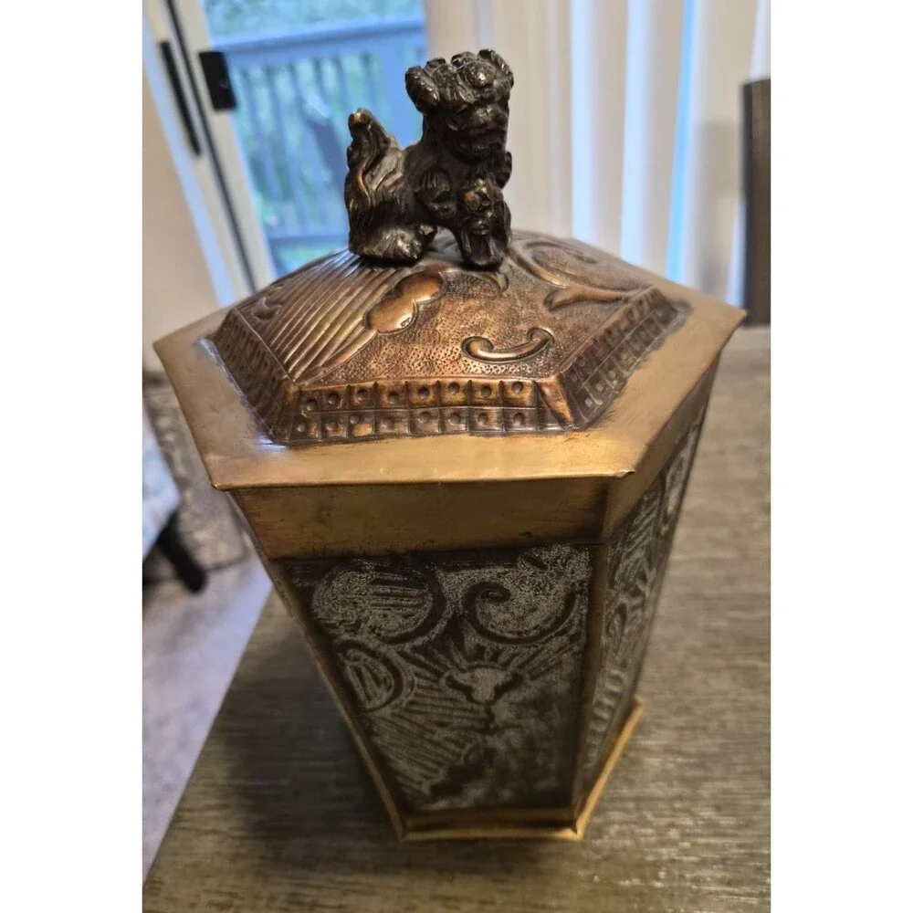 Vintage Foo Dog Finial Asian Brass Tone Tea Caddy Trinket Box 11