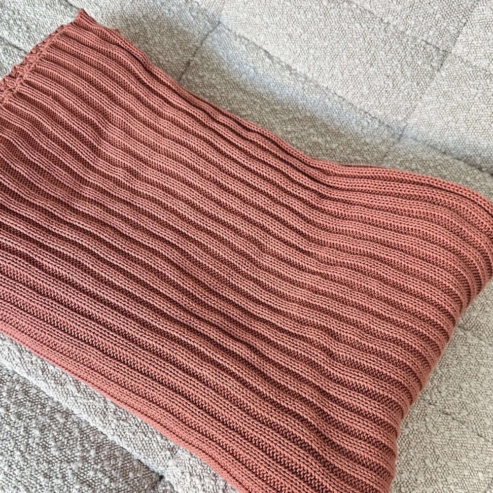 Parachute Rose Pink Knit Throw Blanket