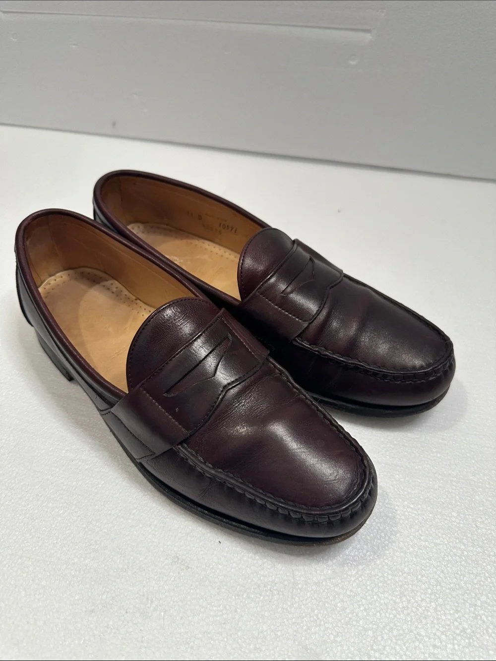 Allen Edmonds Cameron Burgundy Leather Penny Loafers size 11