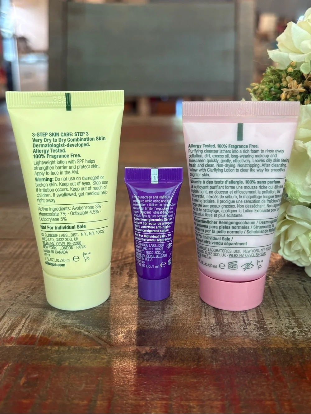 NEW Clinique x RIFLE PAPER CO Cosmetic BAG with THREE (3) Travel **MUST HAVES**