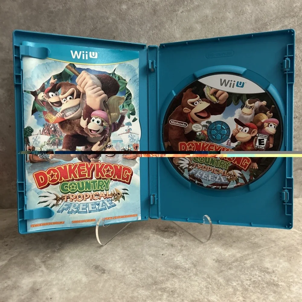 DONKEY KONG COUNTRY TROPICAL FREEZE - Wii U  W/MANUAL - VERY GOOD-