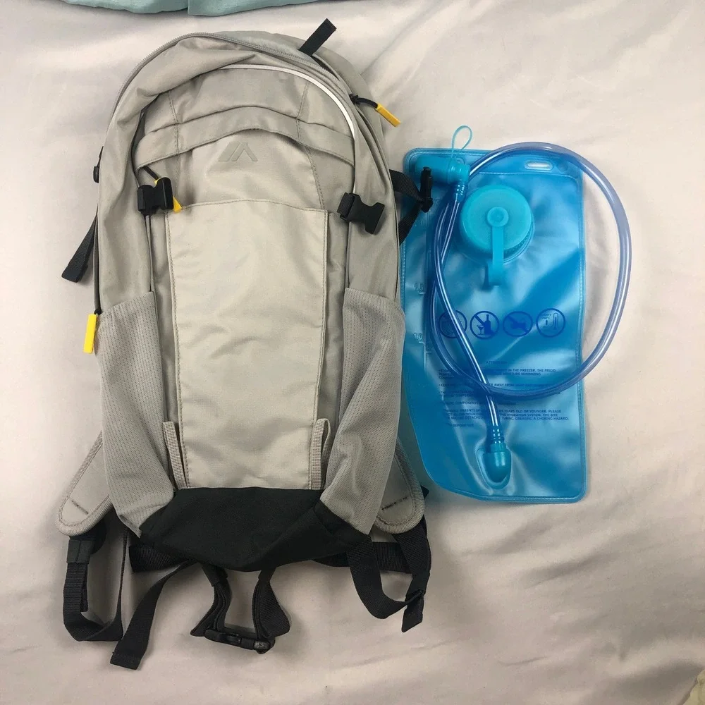 Quest Hydration Backpack Light Gray Hiking Pack with 2 Liter/72 oz Water Bladder