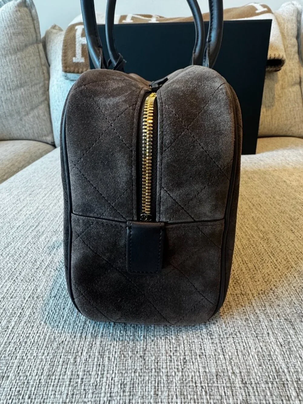 CHANEL authentic large