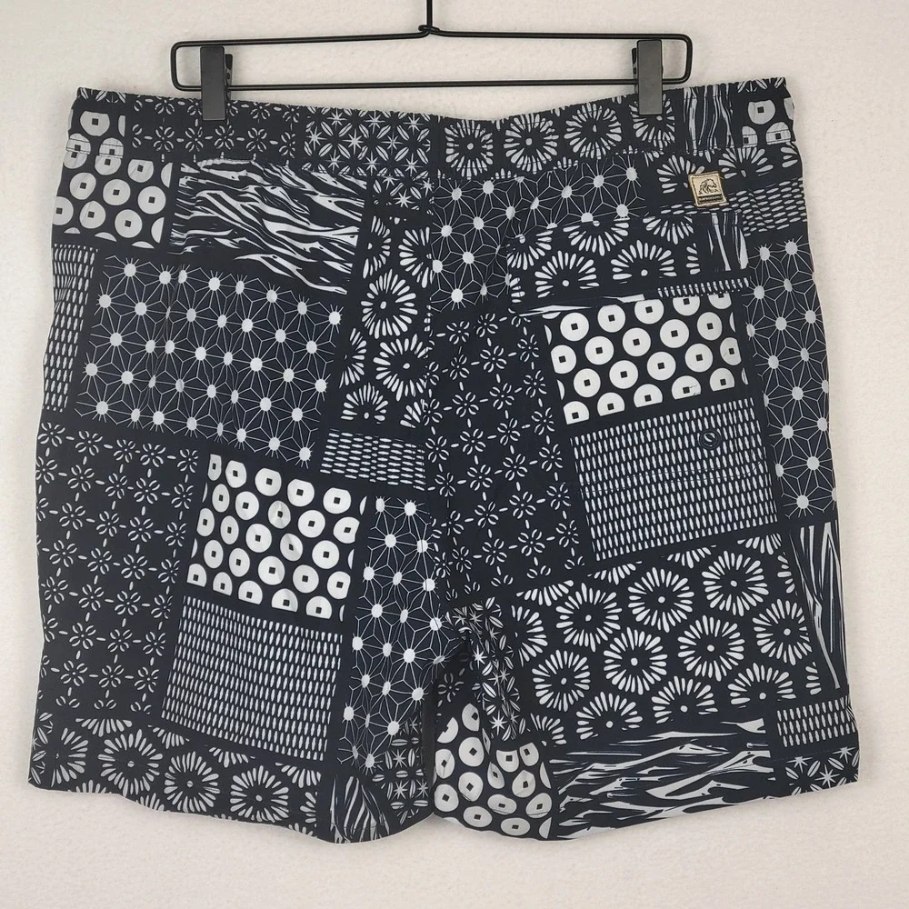 Surfside Supply XL Jimmy Patchwork Volley Shorts NWT Blue Print Mens Swim Trunks