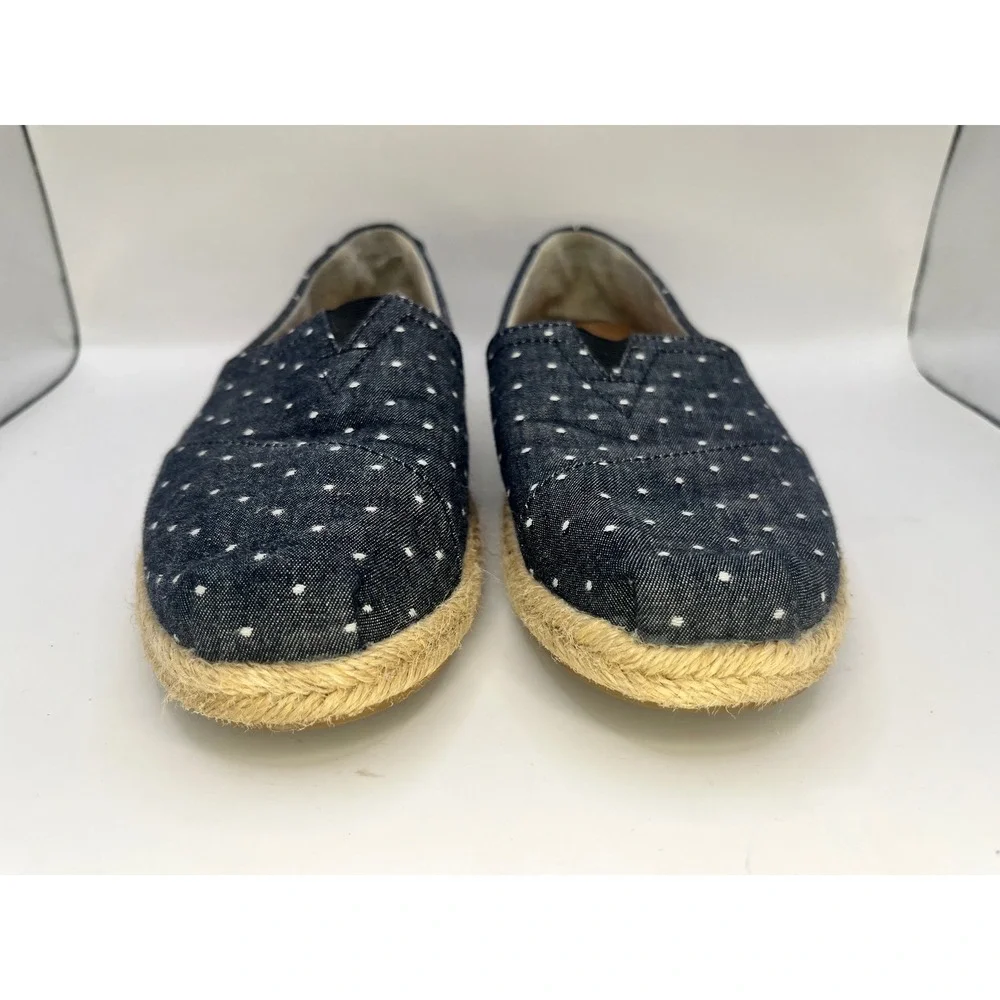 Toms pair black
