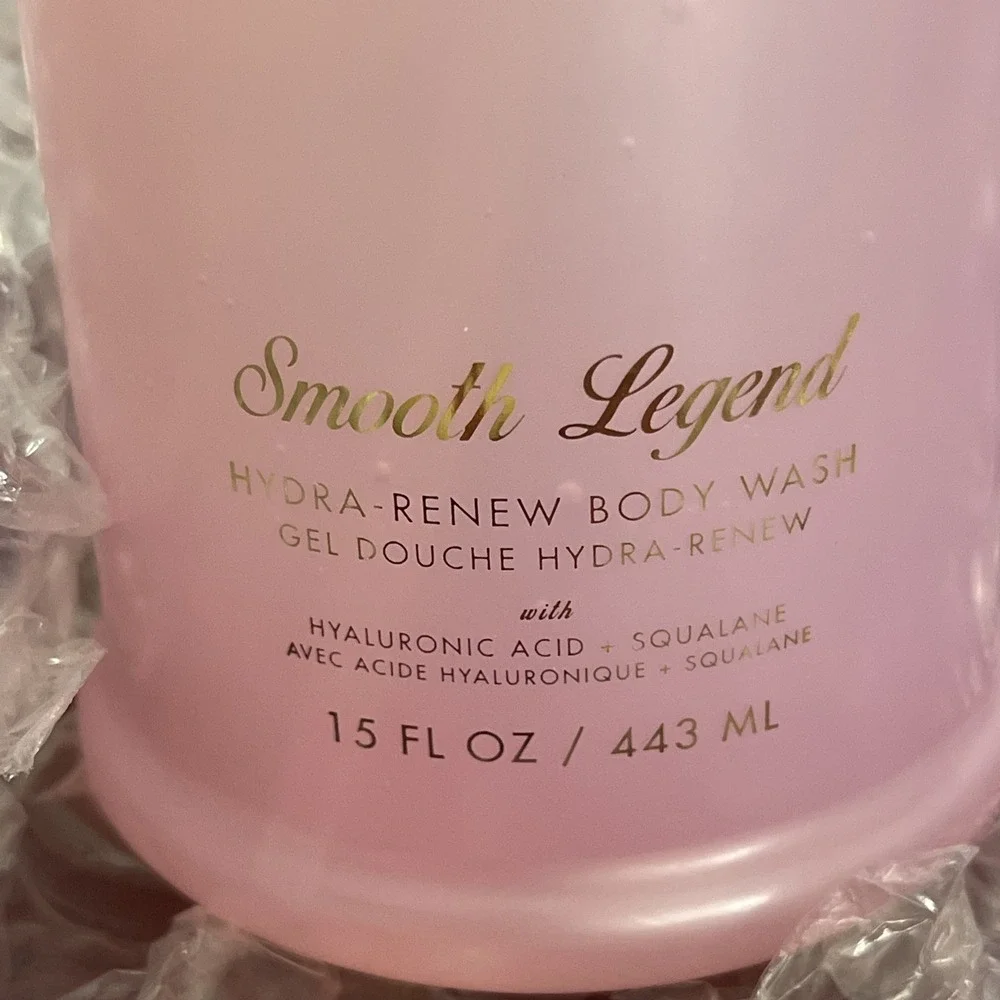 New Truly Smooth Legend Hydra-Renewal Body Wash And Body Lotion 15 oz Each Money