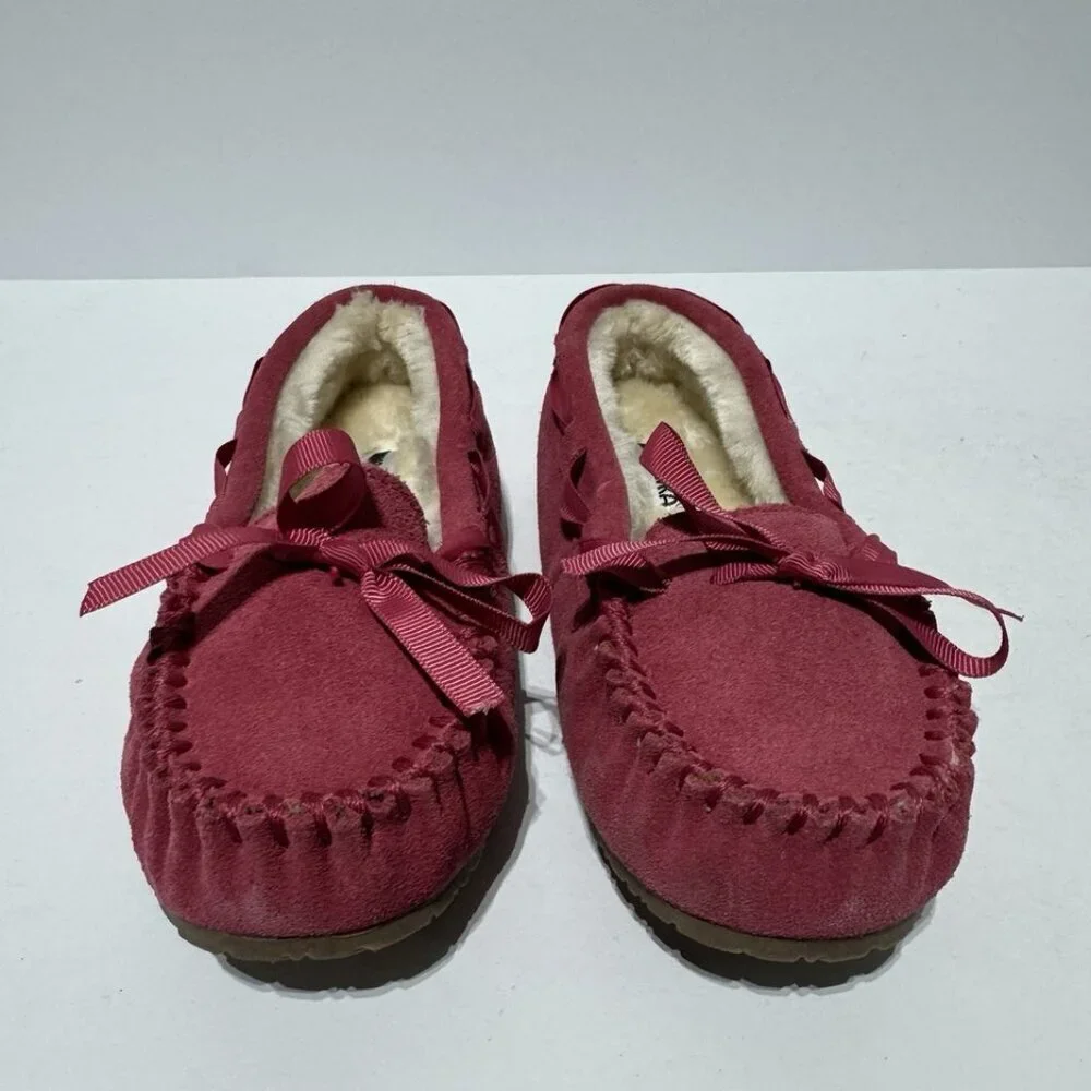 Minnetonka Girls Cassie Moccasin Slippers Size 1 M Big Kid
