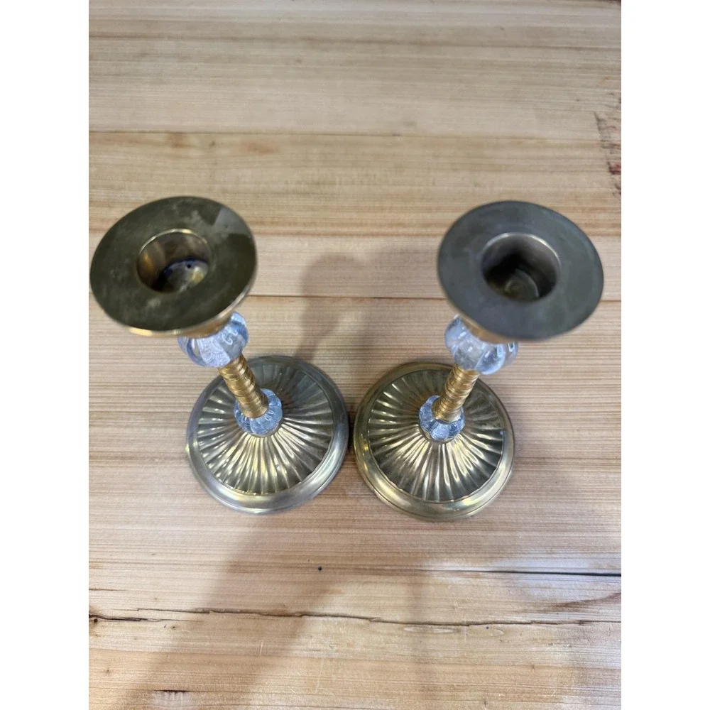 Source Unknown traditional gold