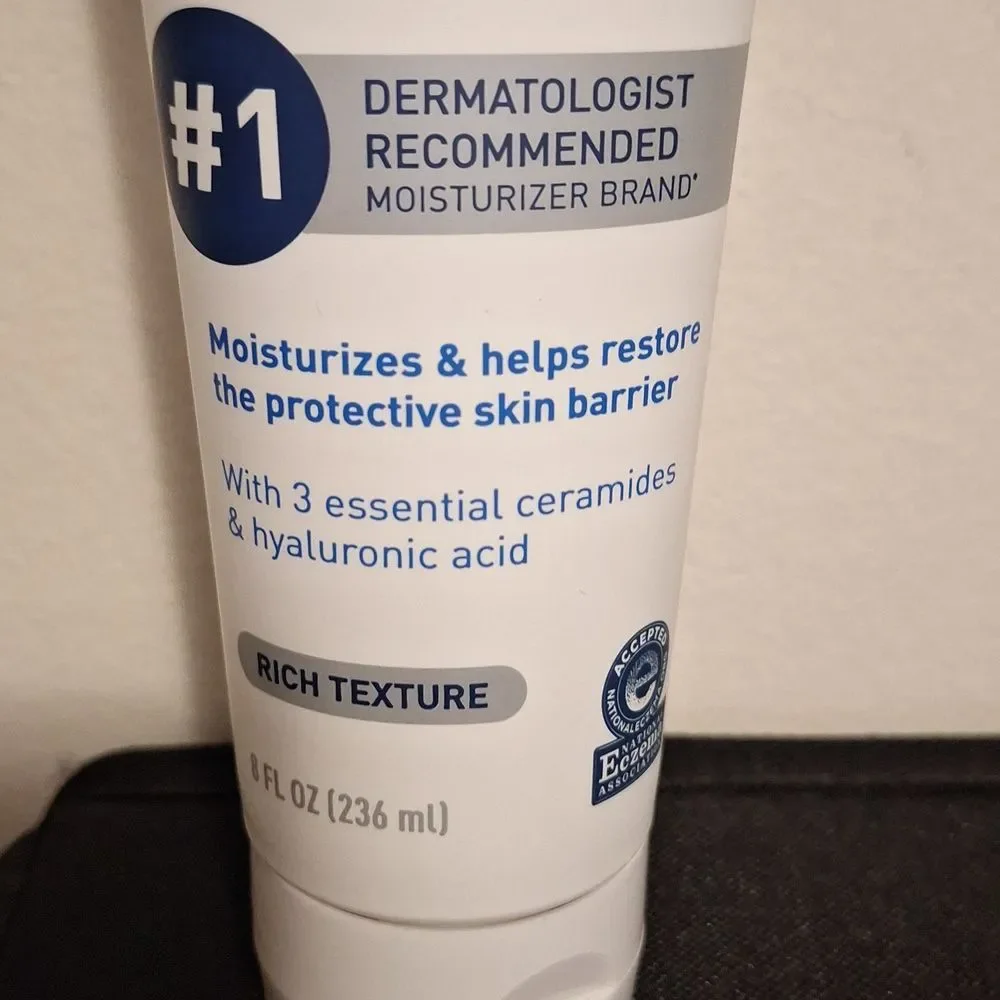 CeraVe Moisturizing Cream for Dry Skin
