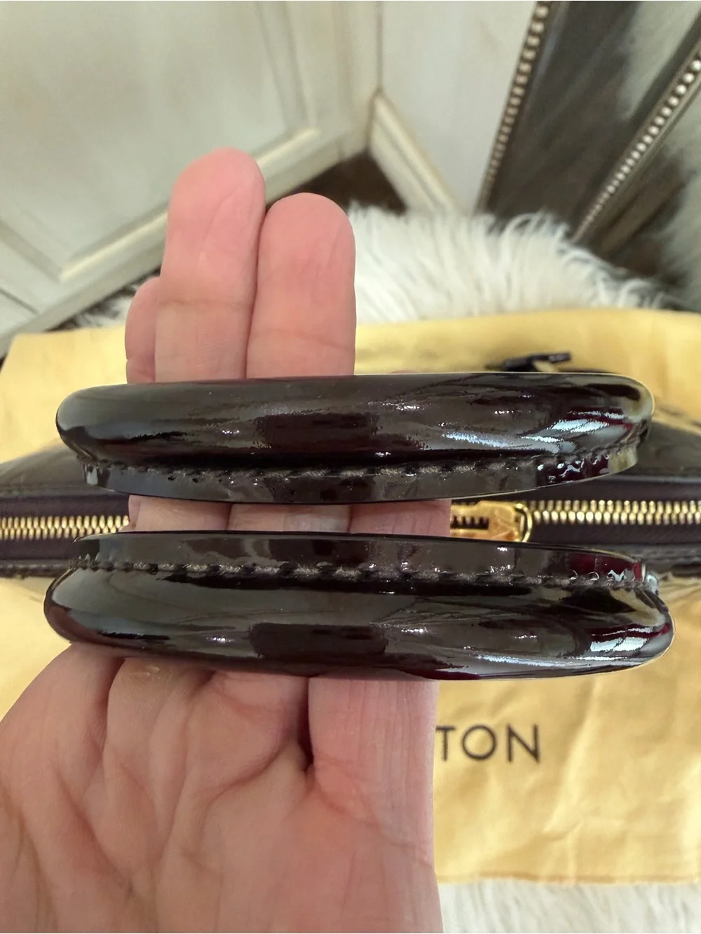Louis Vuitton Vernis Alma Satchel in Burgundy Patent
