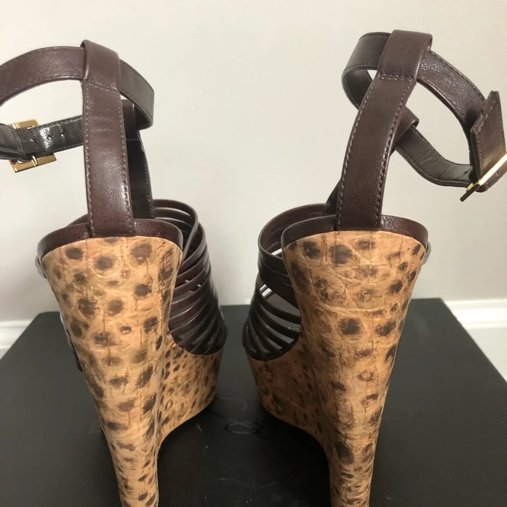 Report Signature preloved report