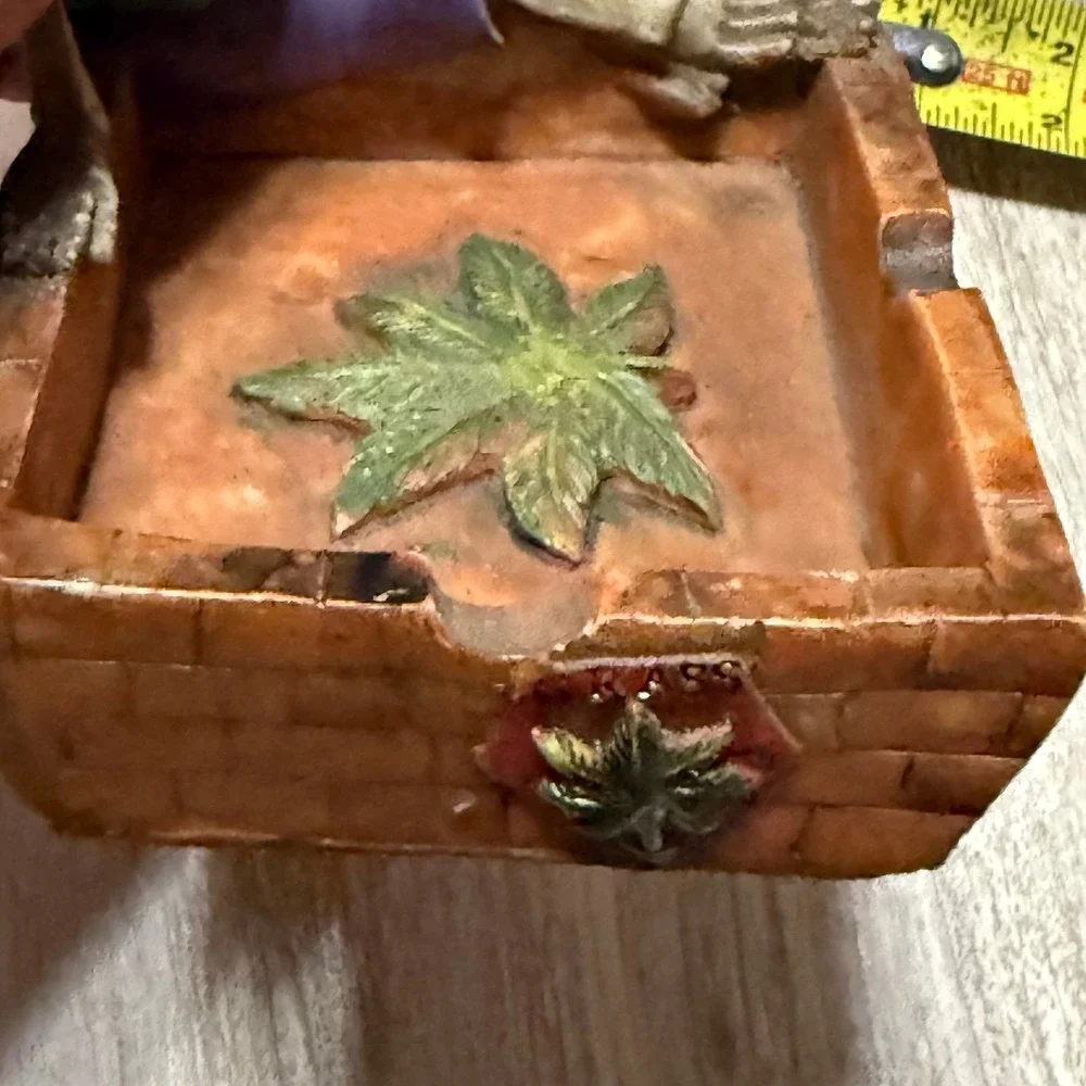 Resin skull plant decor buds tray‎ bundle