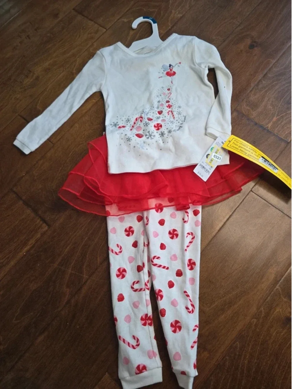 18m brand new christmas outfit from carter's item, 321G6