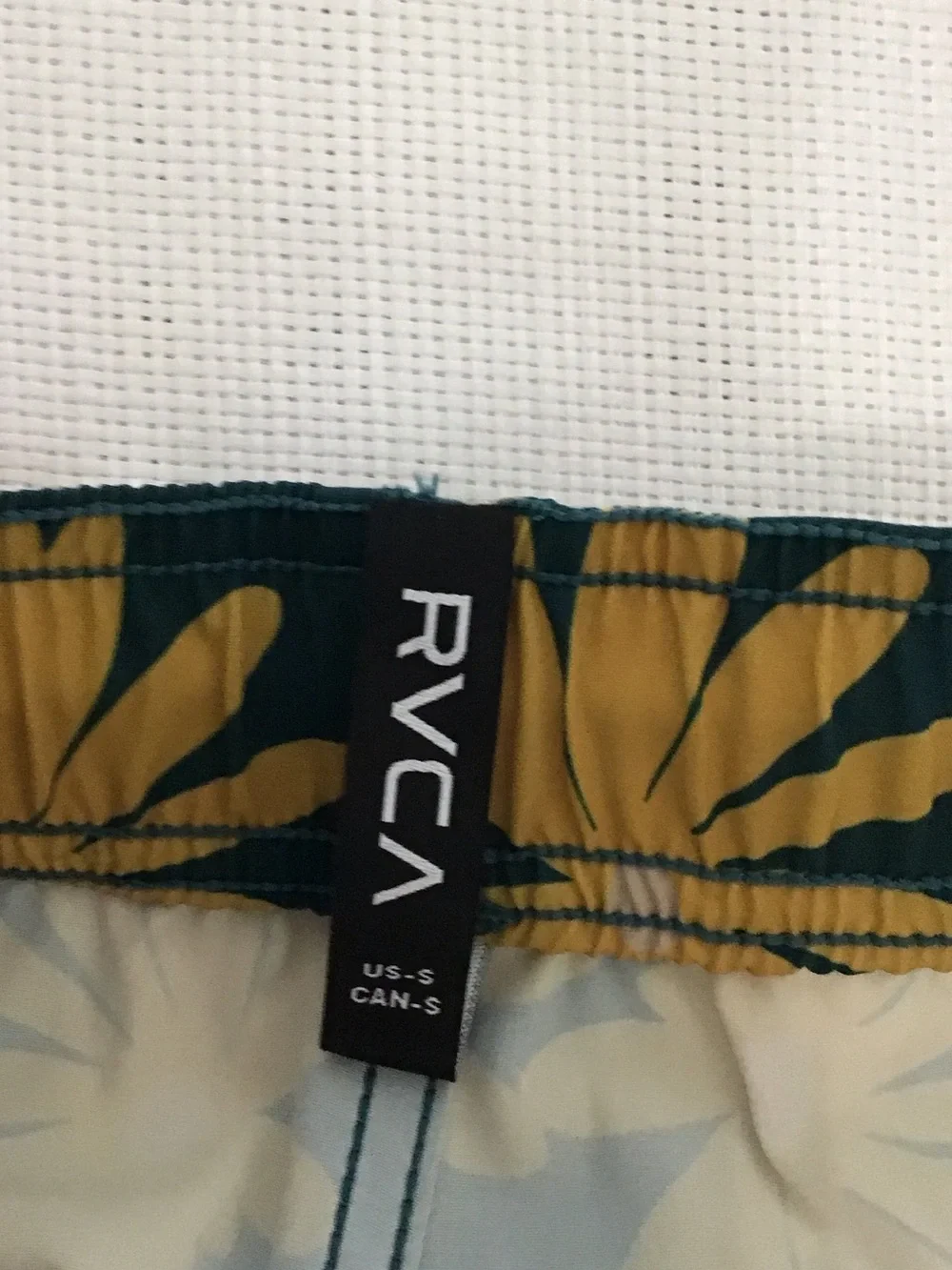 RVCA bold yellow