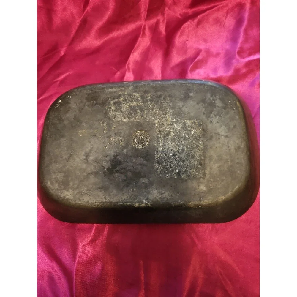 Wilton vintage bread