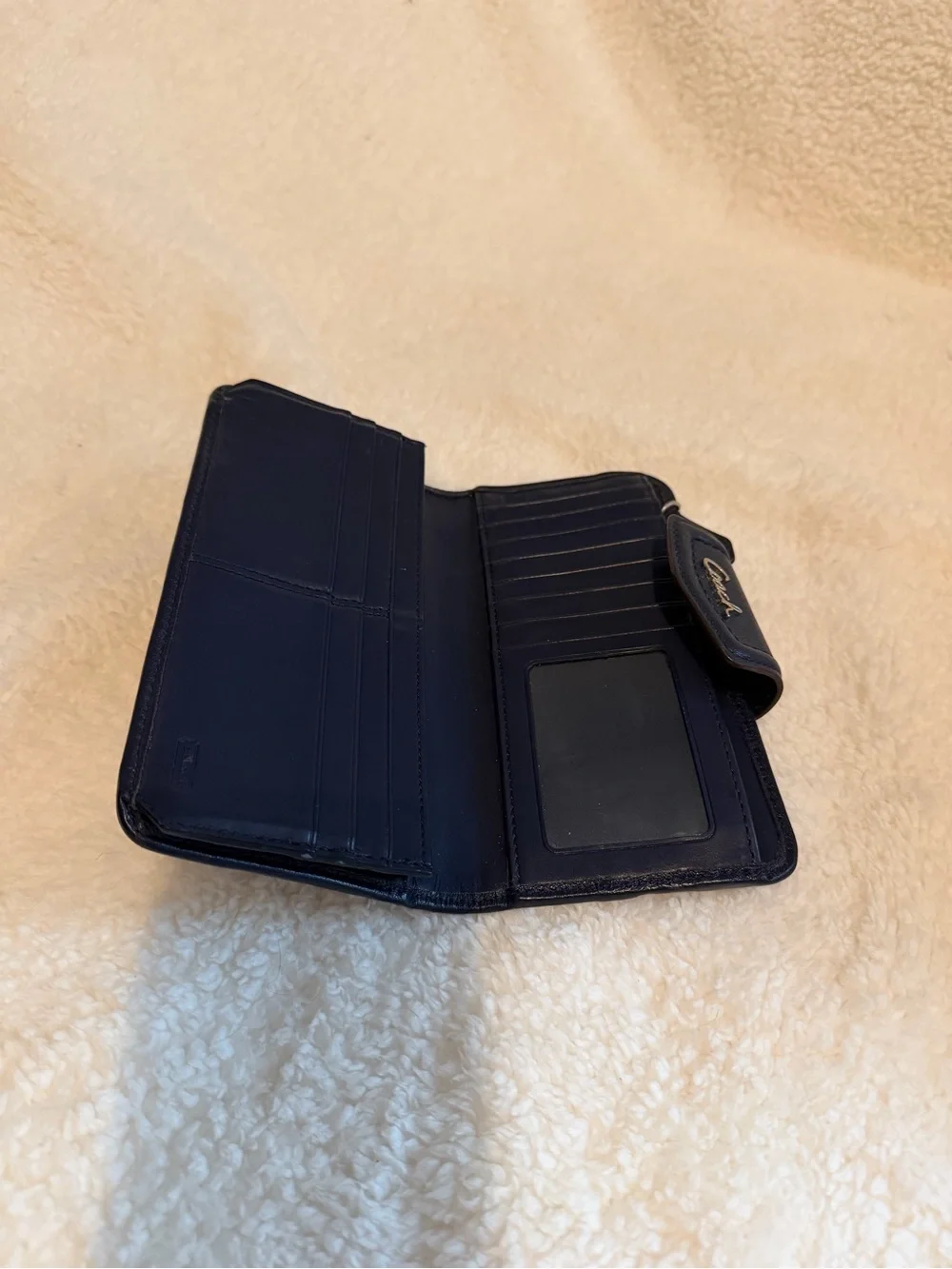 N/A stylish navy