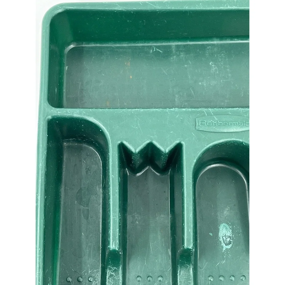Rubbermaid preowned measures