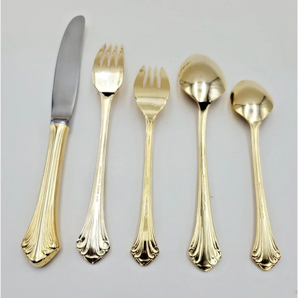 Supreme cutlery gold