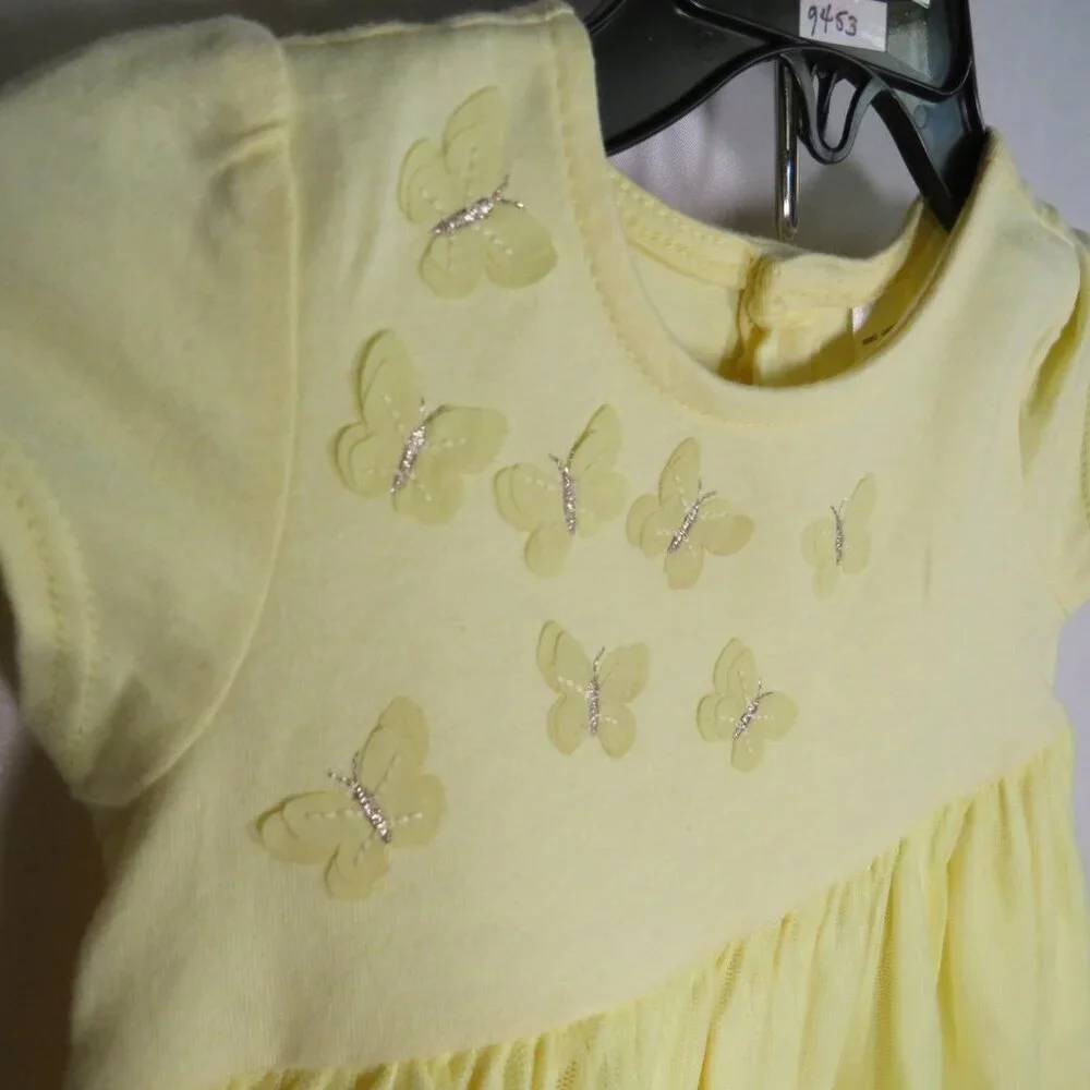 Carters carter yellow