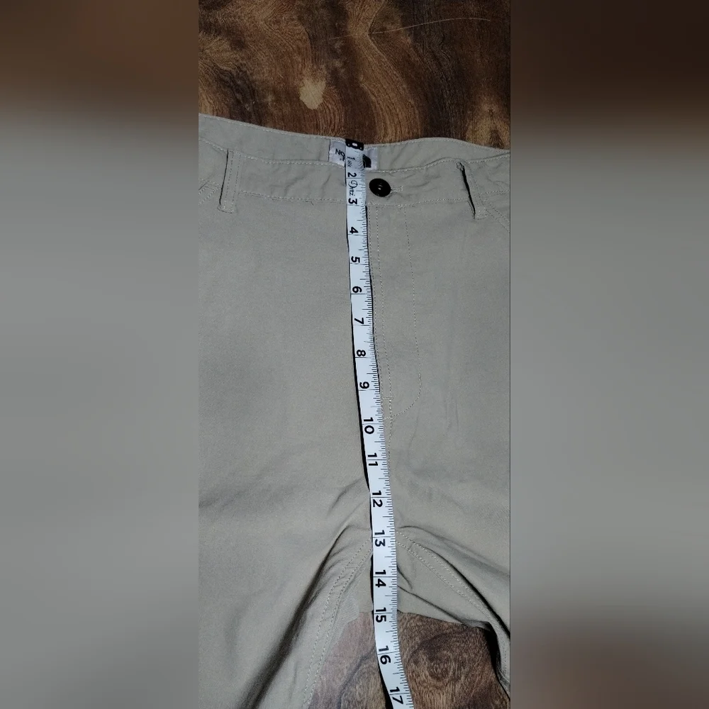 The North Face Men's Khaki Chinos  (40)