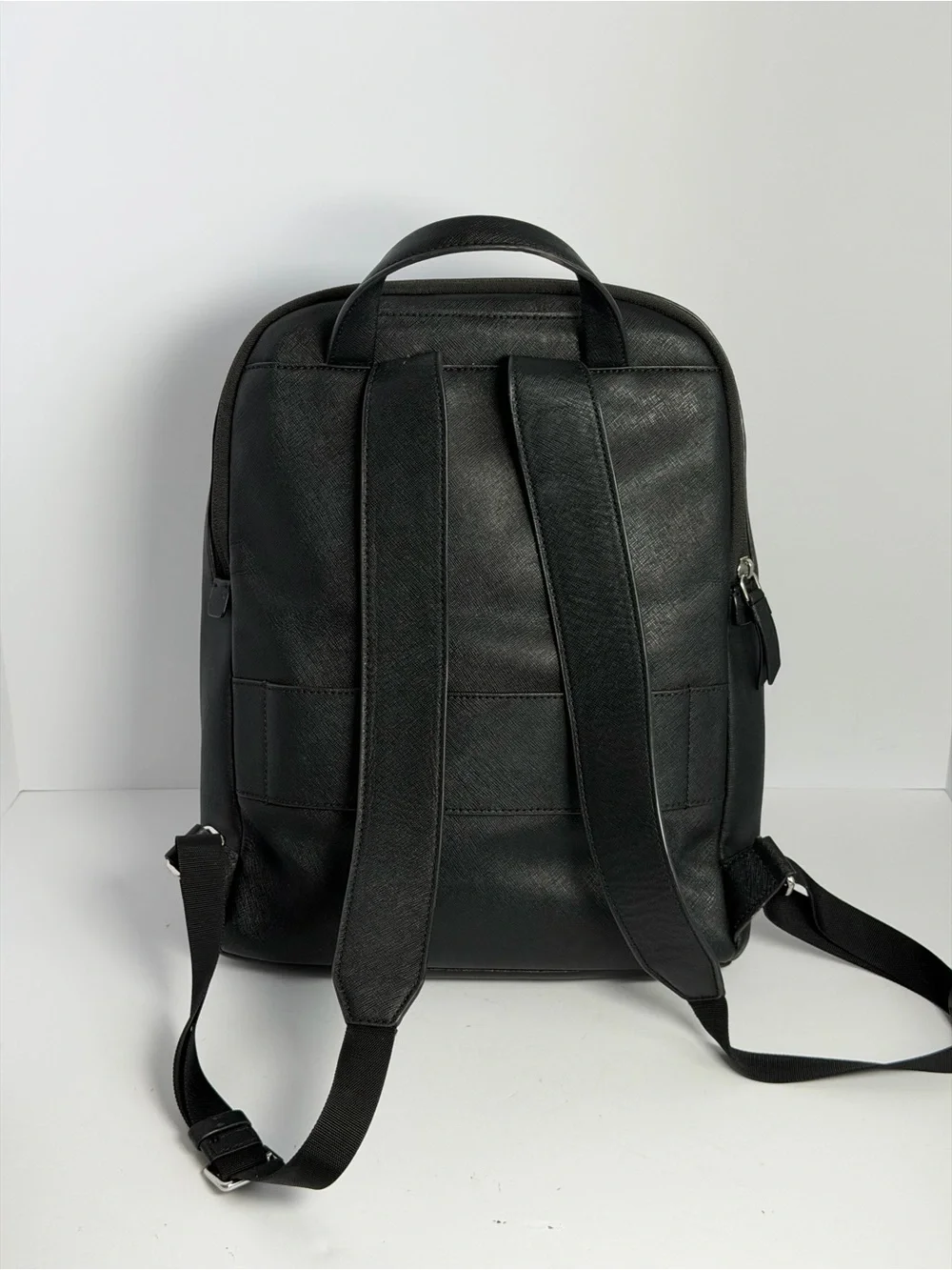 Tumi sleek backpack